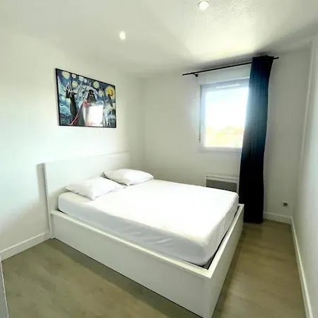 Apartment Superbe Climatise 4 Couchages Lattes
